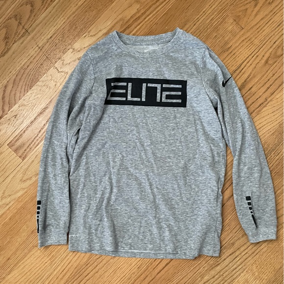 Nike Other - EUC Nike "Elite" dri-fit tee, medium